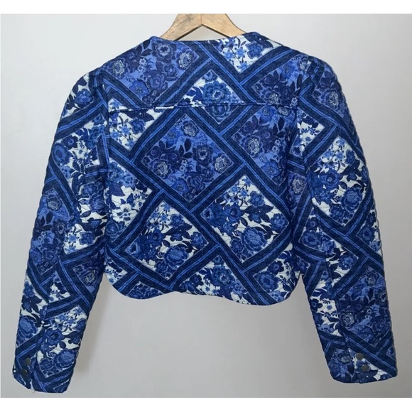 NEW! 7 FOR ALL MANKIND Crop Zip Paisley Floral Print Blue Size S - Picture 2 of 3